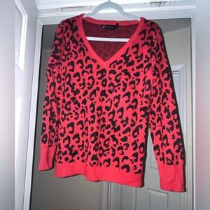New York & Company EUC Animal Print Sweater - Sz Medium